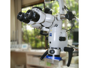 マイクロスコープによる治療